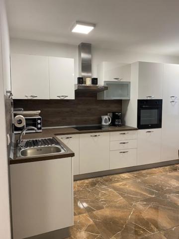 Apartman L. บานโจเล ภายนอก รูปภาพ